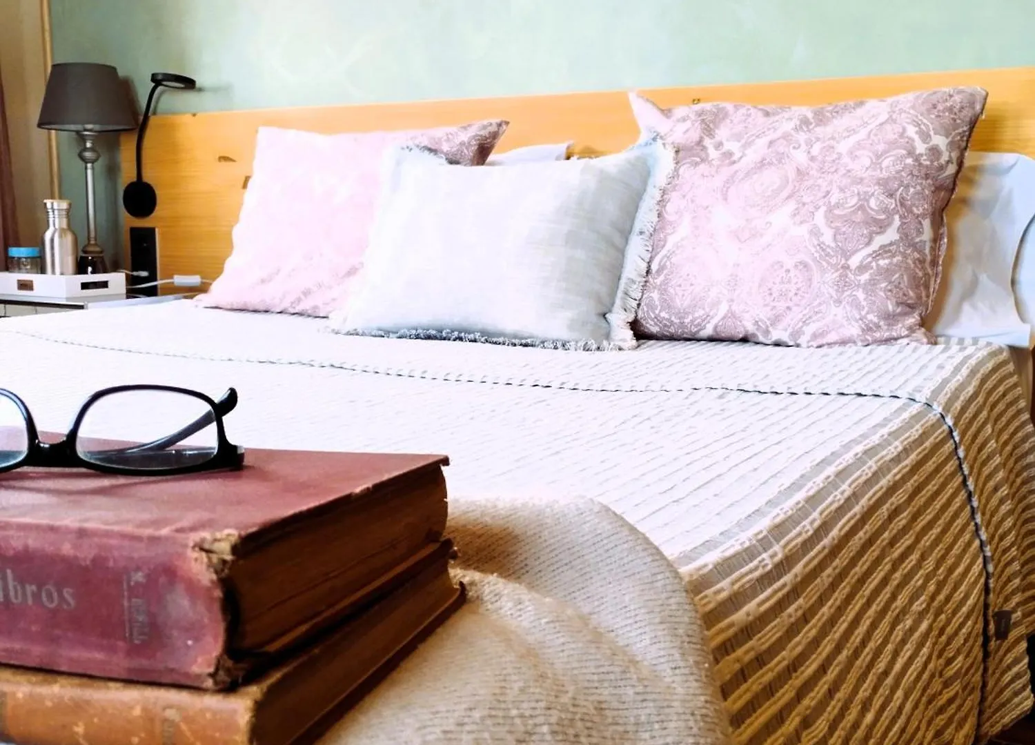 La Masia Costa Brava -Adults Only Garrigas Bed & Breakfast